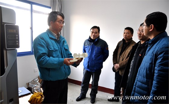 皖南電機(jī):總工程師孫躍向?qū)<医榻B3D打印風(fēng)扇 皖南電機(jī):總工程師孫躍向?qū)<医榻B3D打印風(fēng)扇