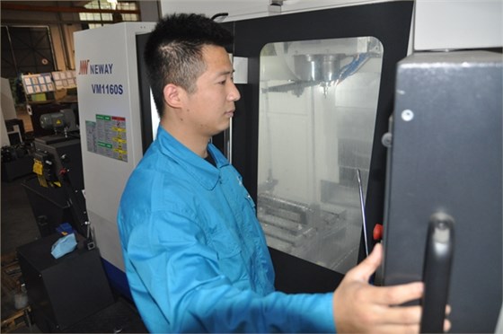 皖南電機(jī)員工胡超榮獲“全國優(yōu)秀共青團(tuán)員”稱號 皖南電機(jī)員工胡超榮獲“全國優(yōu)秀共青團(tuán)員”稱號