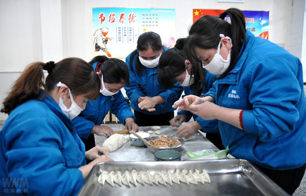 皖南電機:聚精會神團結協(xié)作 皖南電機:聚精會神團結協(xié)作